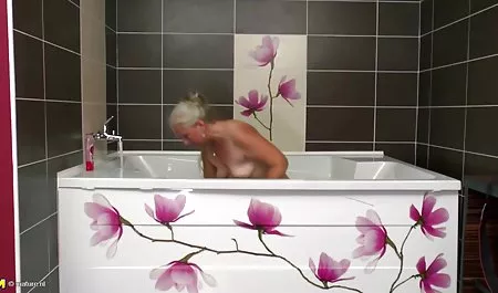 دختر preggo در وب کم داستان خانوادگی ضربدری