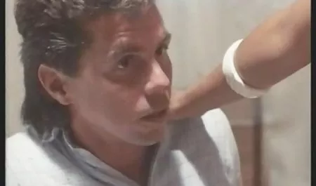 همسر داغ جرکوف سکس ضربدری با خواهر زن و Blowjob